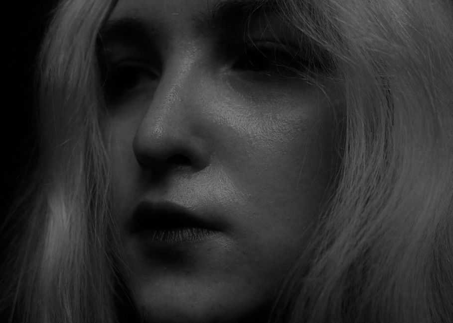You are currently viewing Abigail Breslin and the Emerging Role of AI in Entertainment