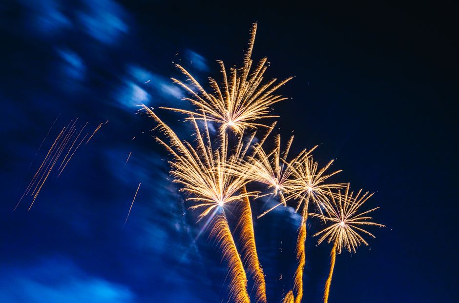You are currently viewing Waikiki Fireworks Technology Enhanced by AI Innovations